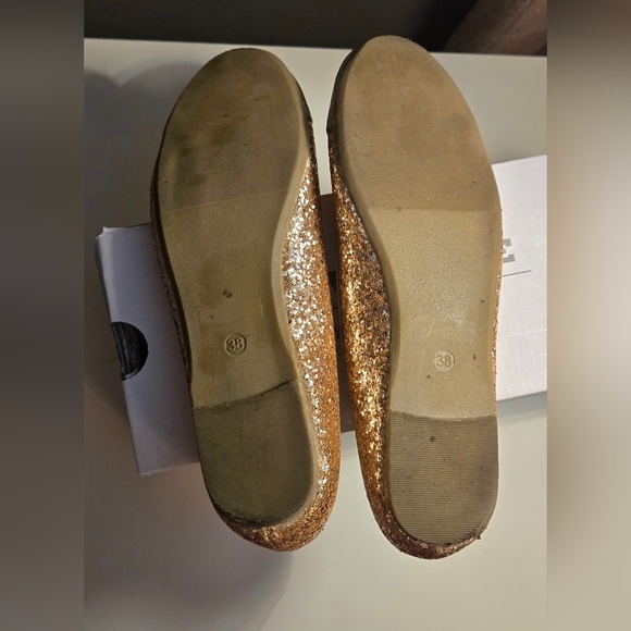 FEVER SOLE Round Toe Gold Glitter Ballet Flat #498 - Picture 8 of 12